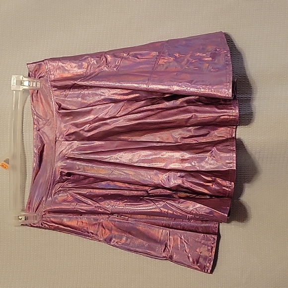 HDE Skirt - Picture 2 of 4